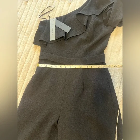 Black Halo Kallan Ruffle Jumpsuit NWT - Picture 12 of 16